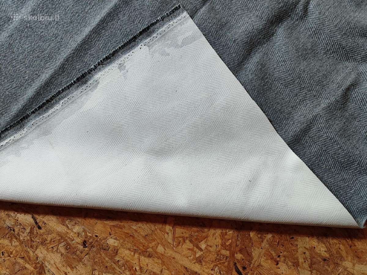 Gobeleno likutis (3,7 m x 1,40 m) lauko baldams - nuotraukos Nr. 4