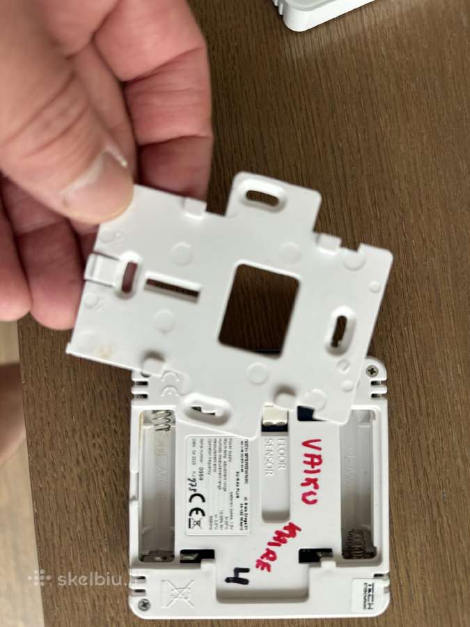 Šildymo termostatų WiFi valdiklis Tech Eu-l-4 WiFi - nuotraukos Nr. 4
