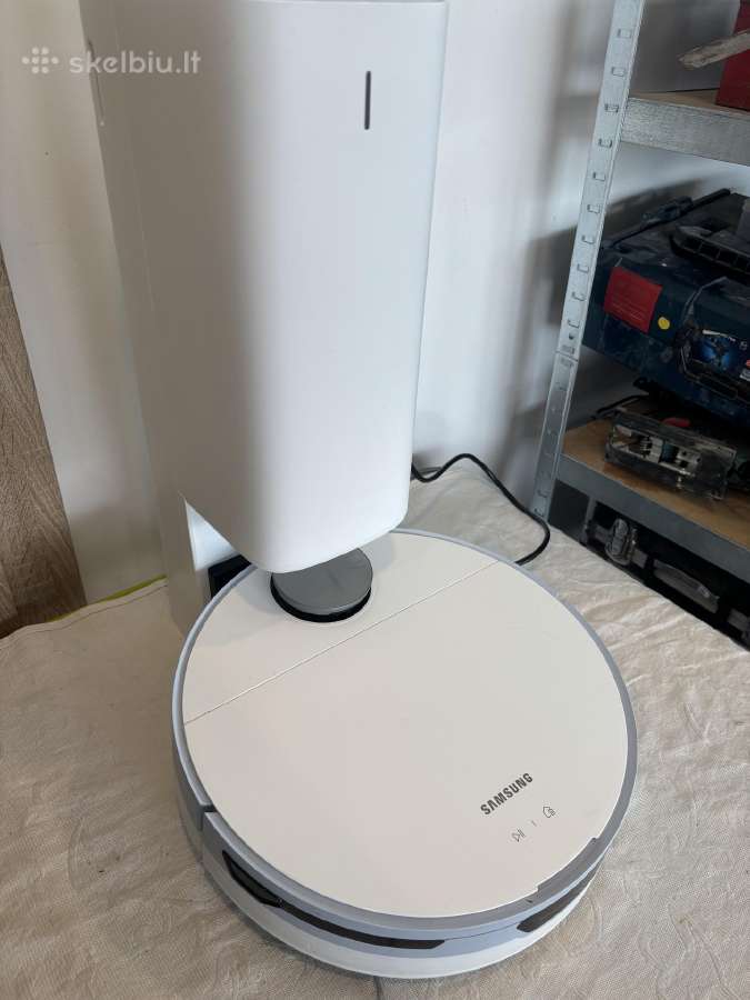 Samsung Jet bot siurblys robotas su stotele