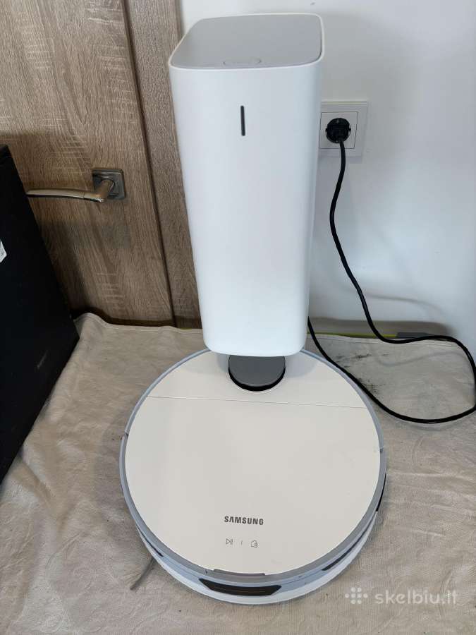 Samsung Jet bot siurblys robotas su stotele - nuotraukos Nr. 3
