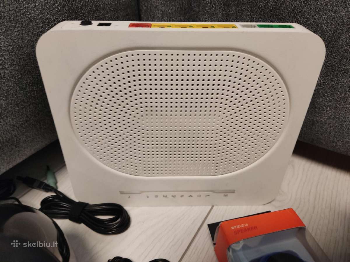 Logitech kamera, maršrutizatorius ir kita - nuotraukos Nr. 2