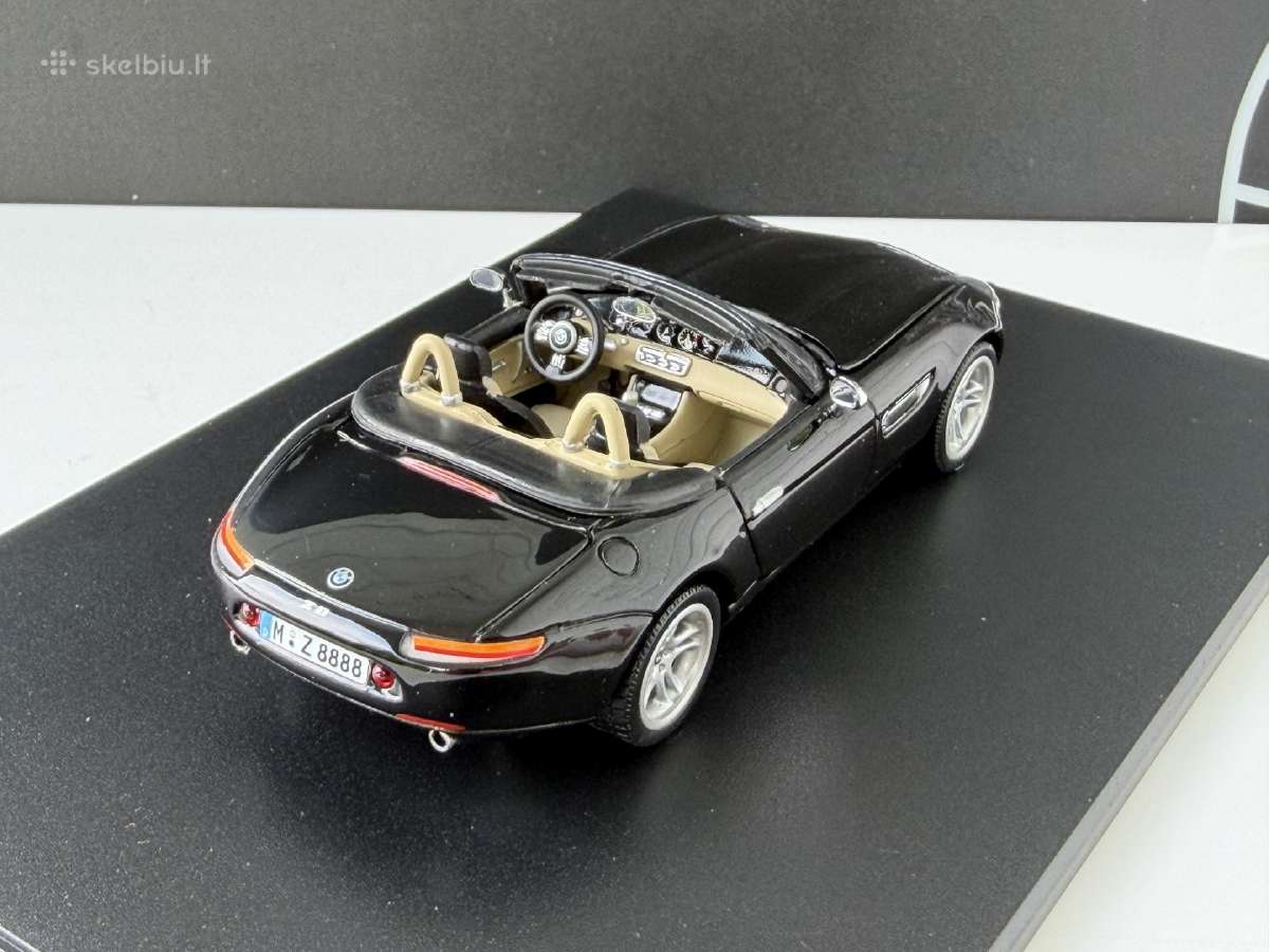 Bmw Z8 1:43 - nuotraukos Nr. 10