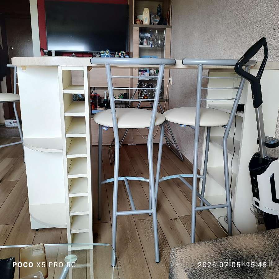 Baras aukštis 106 plotis 57 ilgis 146 ir 4 kėdes - nuotraukos Nr. 4