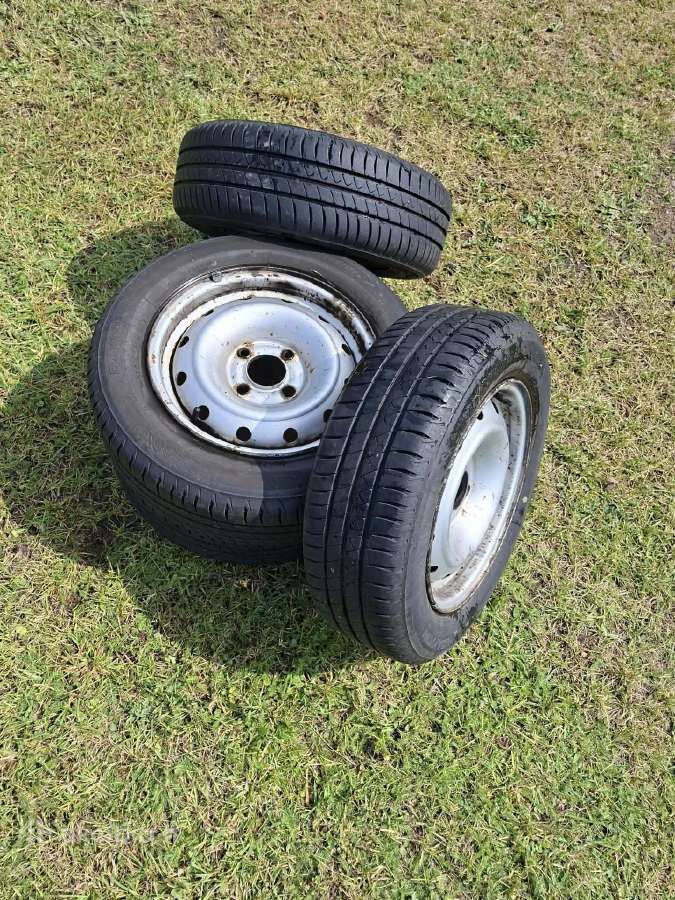 Padangos su ratlankeis R14