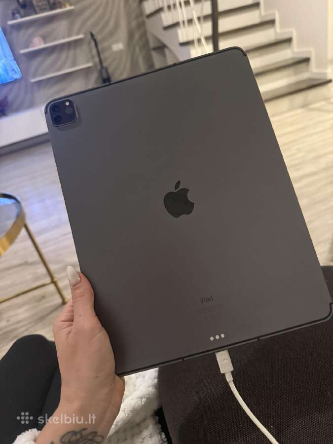Parduodu iPad Pro 12.9 (5-oji karta, 2021, M1)