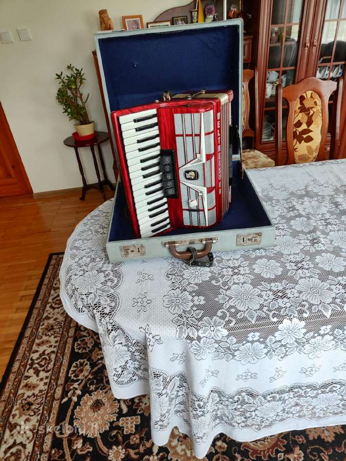 Akordeonas Weltmeister Amigo