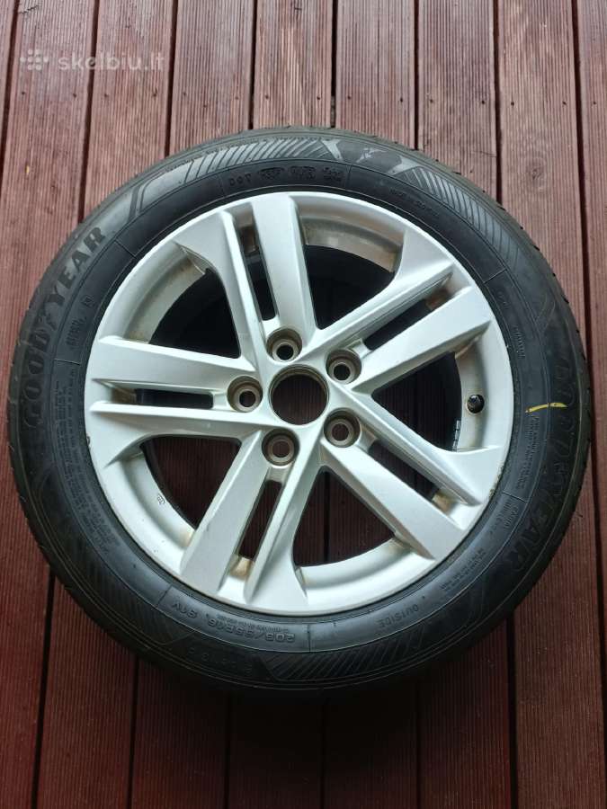 Toyota Corolla ratlankis su padanga 1vnt.