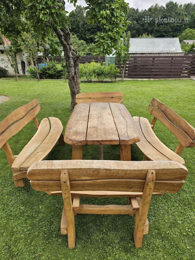 Ąžuoliniai lauko baldai