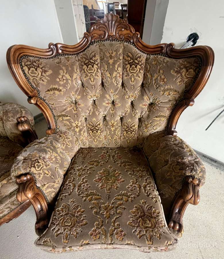 Klasikinio stiliaus komplektas sofa ir 2 foteliai - nuotraukos Nr. 7