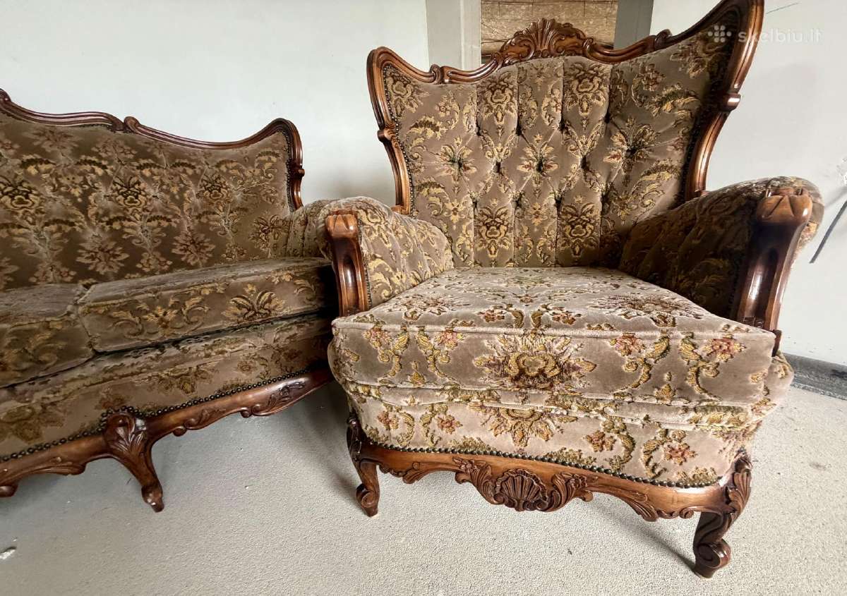 Klasikinio stiliaus komplektas sofa ir 2 foteliai - nuotraukos Nr. 8