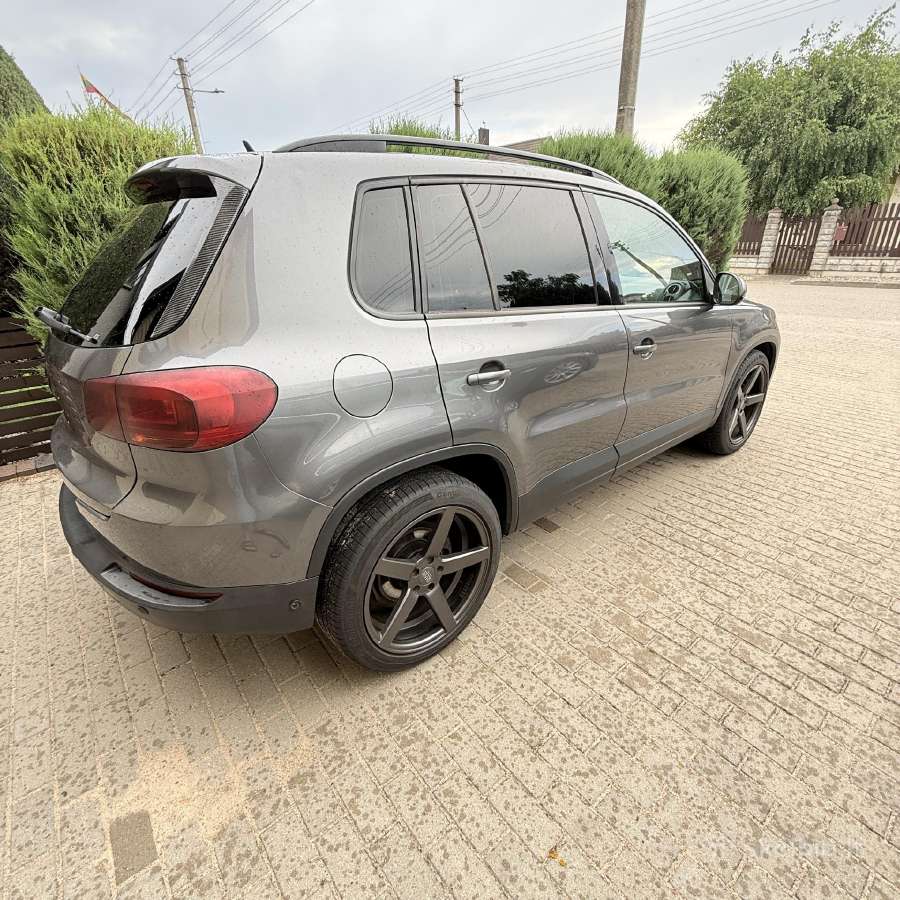 VW Tiguan 2.0 diesel, odinis salonas - nuotraukos Nr. 6
