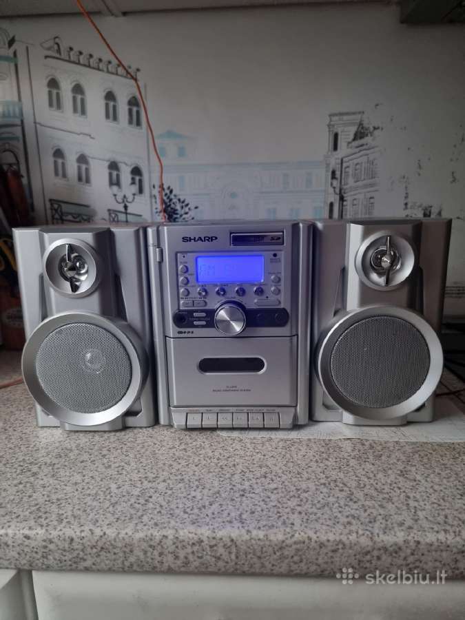 Sharp muzikinis cetras