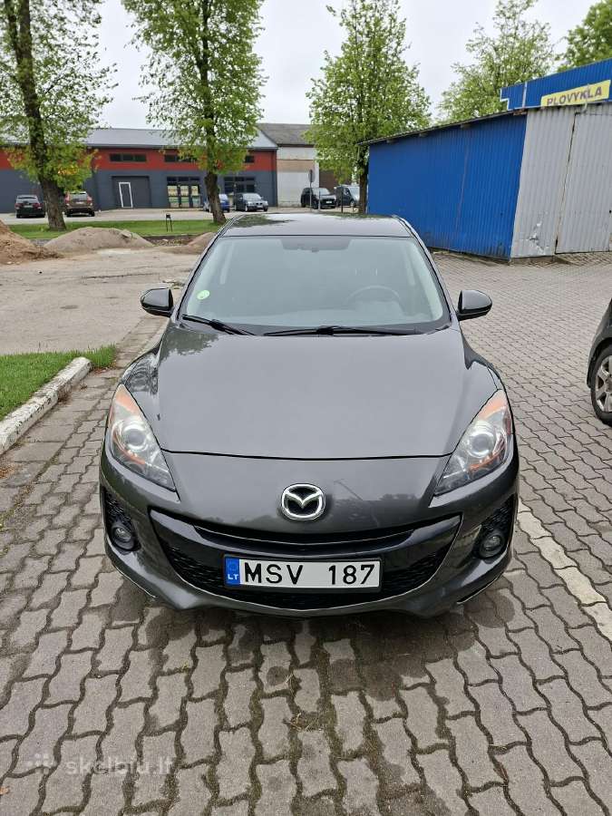 Parduodama Mazda 3