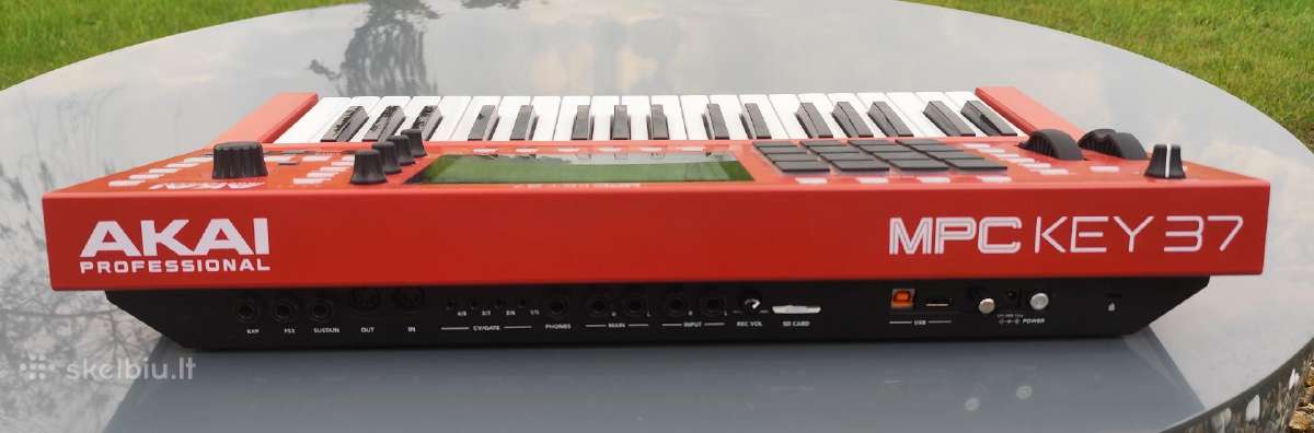 Akai Professional Mpc 37 - nuotraukos Nr. 2