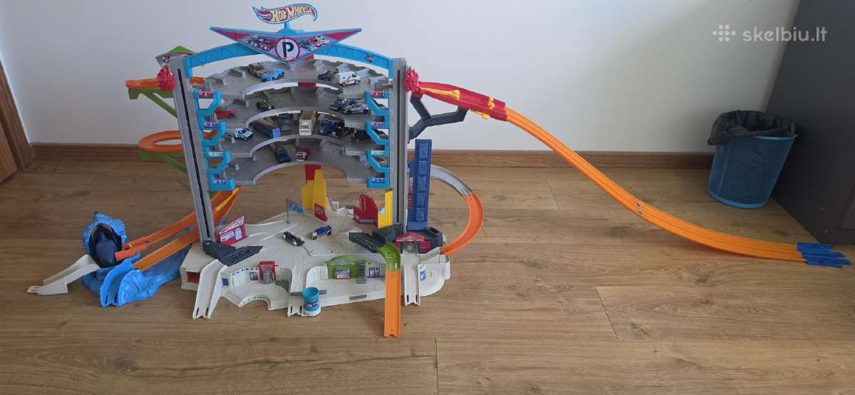 Hot Wheels garazas - nuotraukos Nr. 2