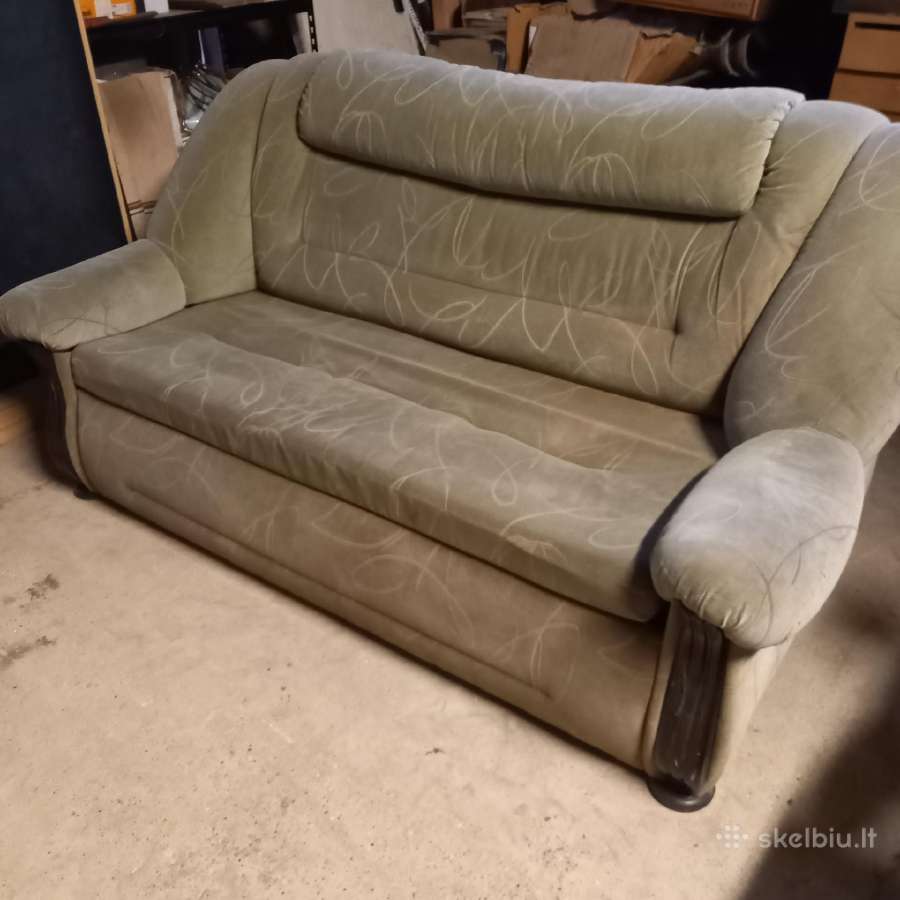 Nedidelė sofa
