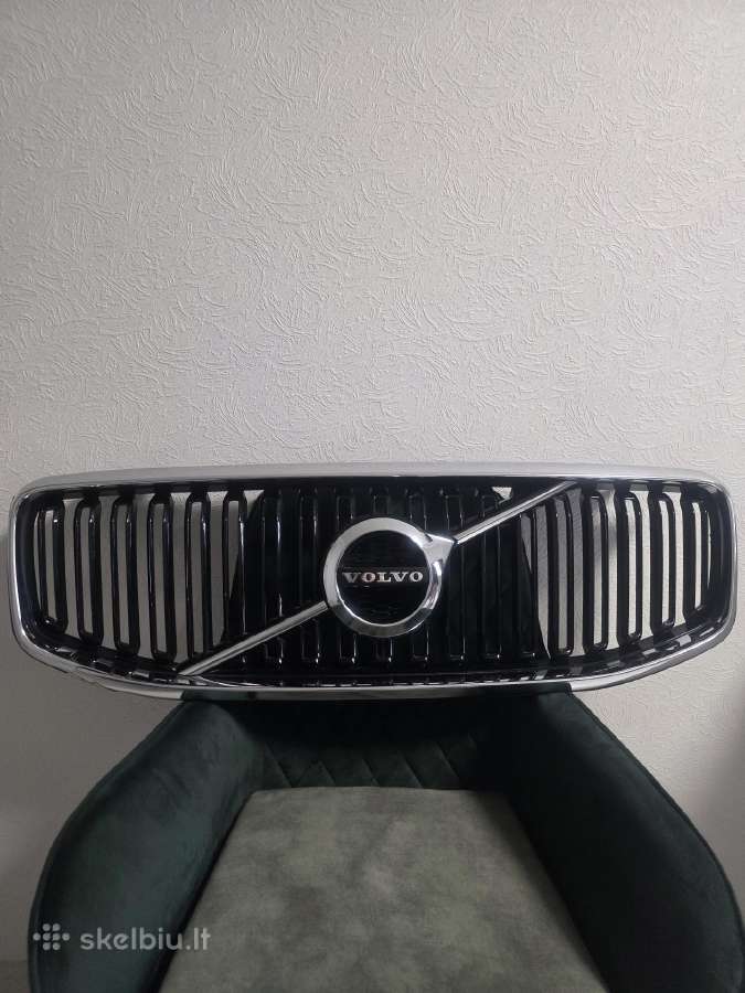 Volvo XC60 grotelės