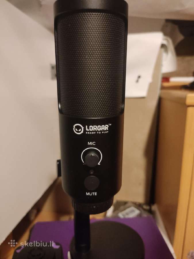 Lorgar stream microfonas