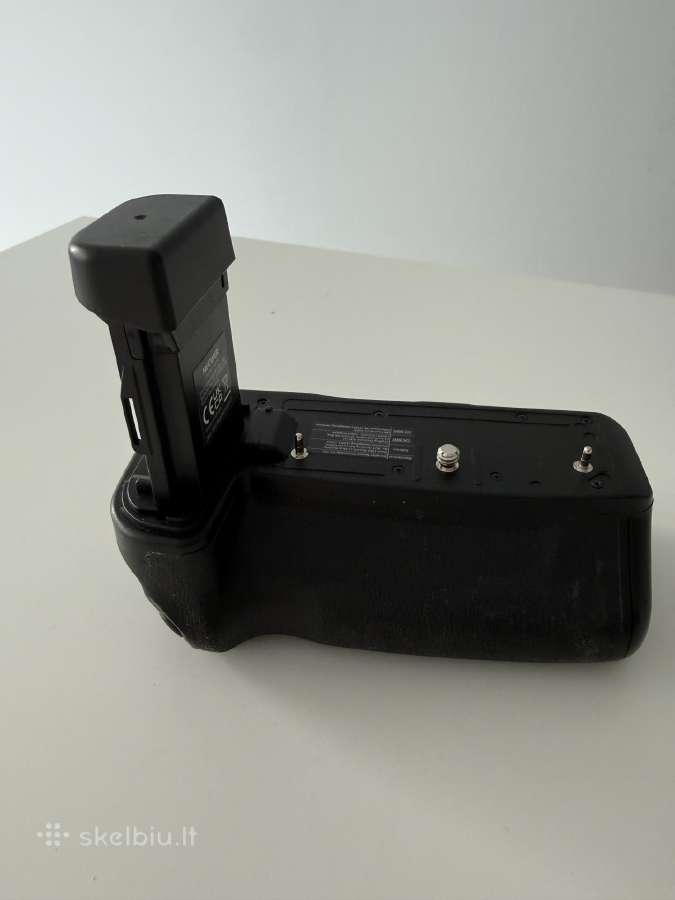 Neewer battery grip