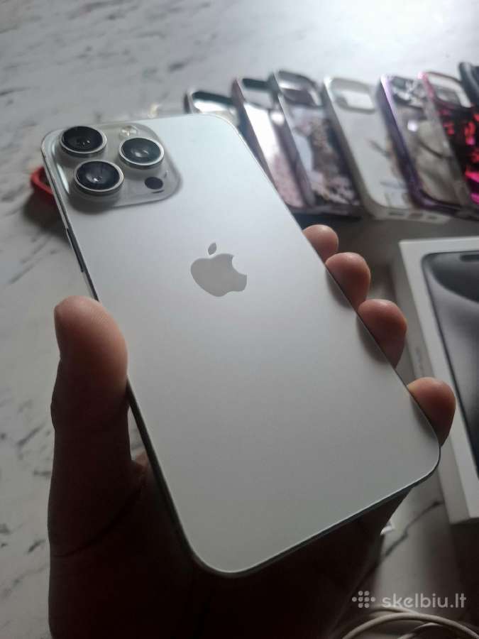 Titanium Silver iPhone 15 Pro Max 256gb
