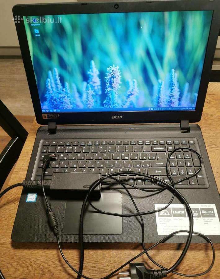 Acer Aspire Es15, i3-6006u, 4gb Ddr4, 128gb SSD