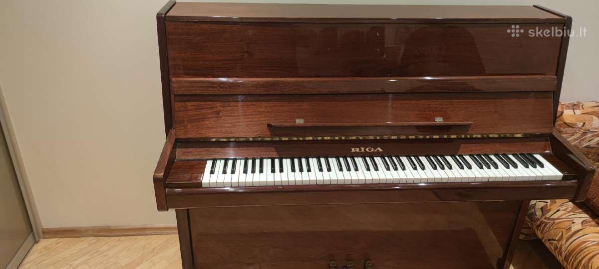 Dovanojamas pianinas Riga