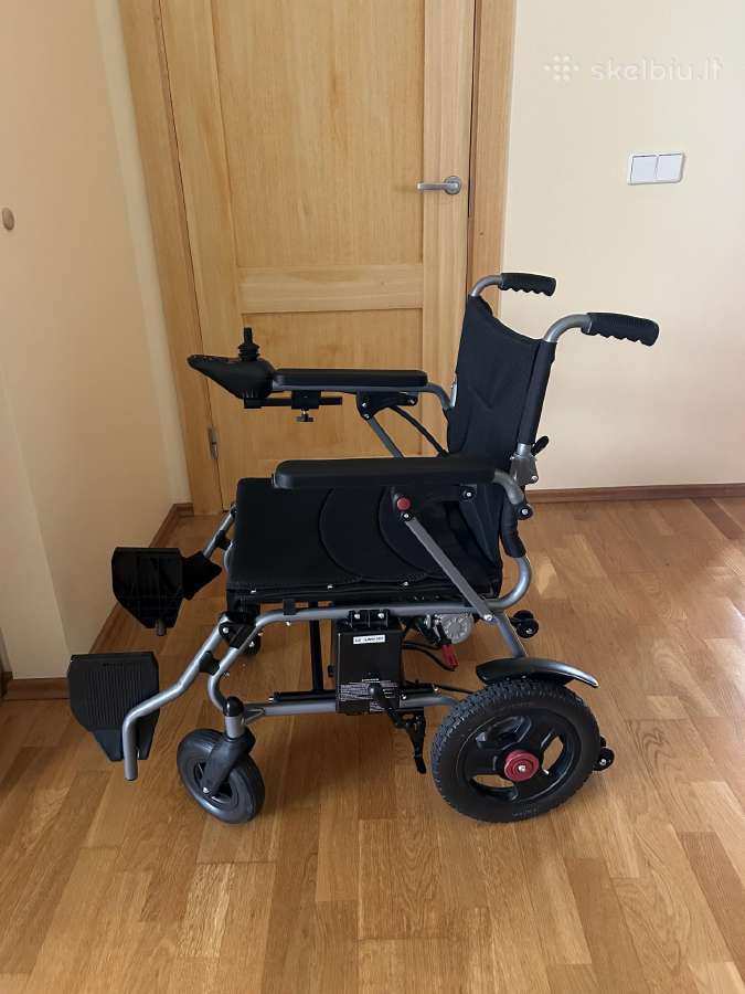 Naujas, elektrinis , sulankstomas vežimėlis
