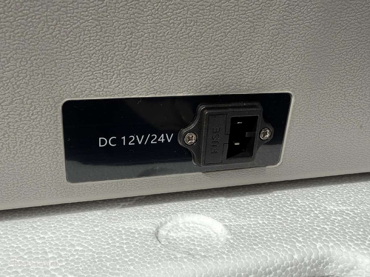 Automobilinis šaldytuvas Vevor Cf45 ir Cf35 - nuotraukos Nr. 2