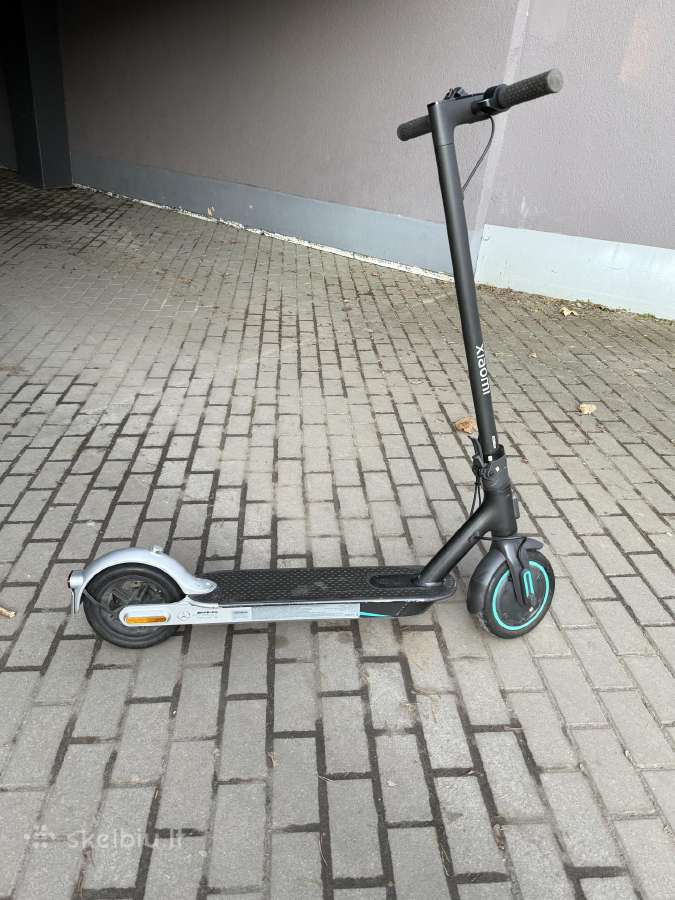 Xiaomi Mercedes elektrinis paspirtukas