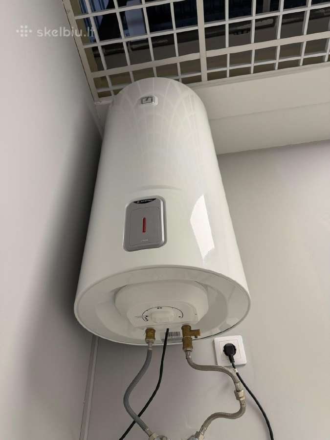 Vandens šildytuvas Ariston Lydos R 100 V (100 l)