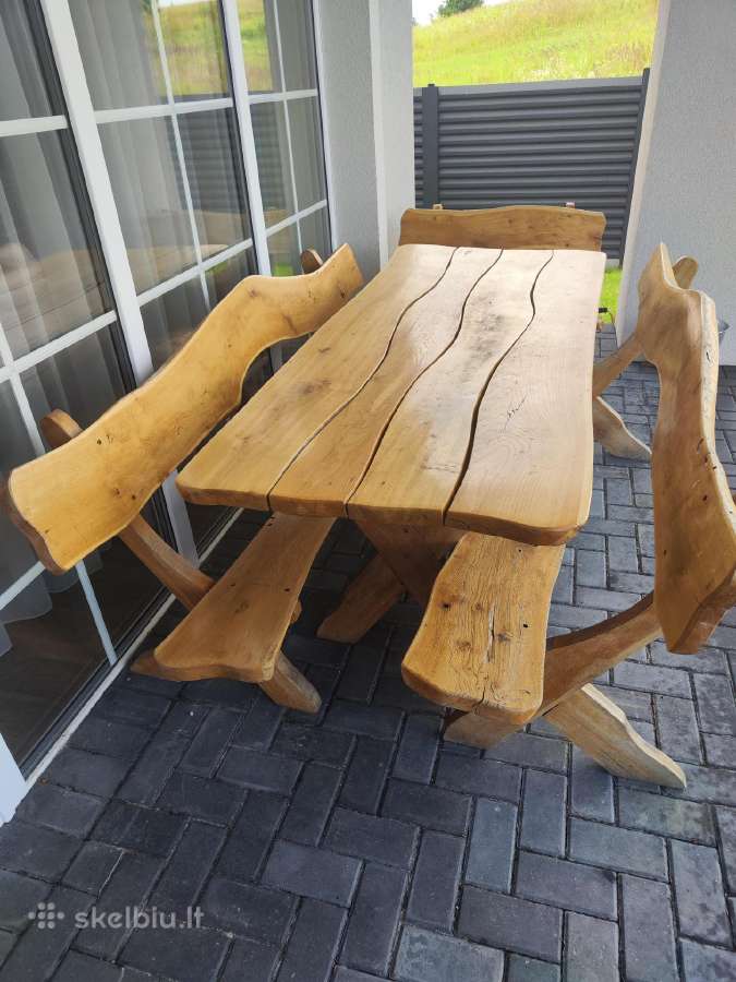 Lauko baldai