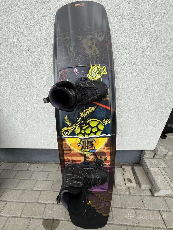 Vandenlente Liquid Force 2024 Tao 155 +batai 45-46
