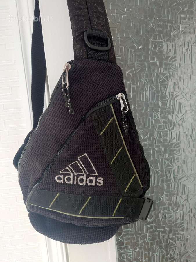 Vyriška rankinė per petį adidas