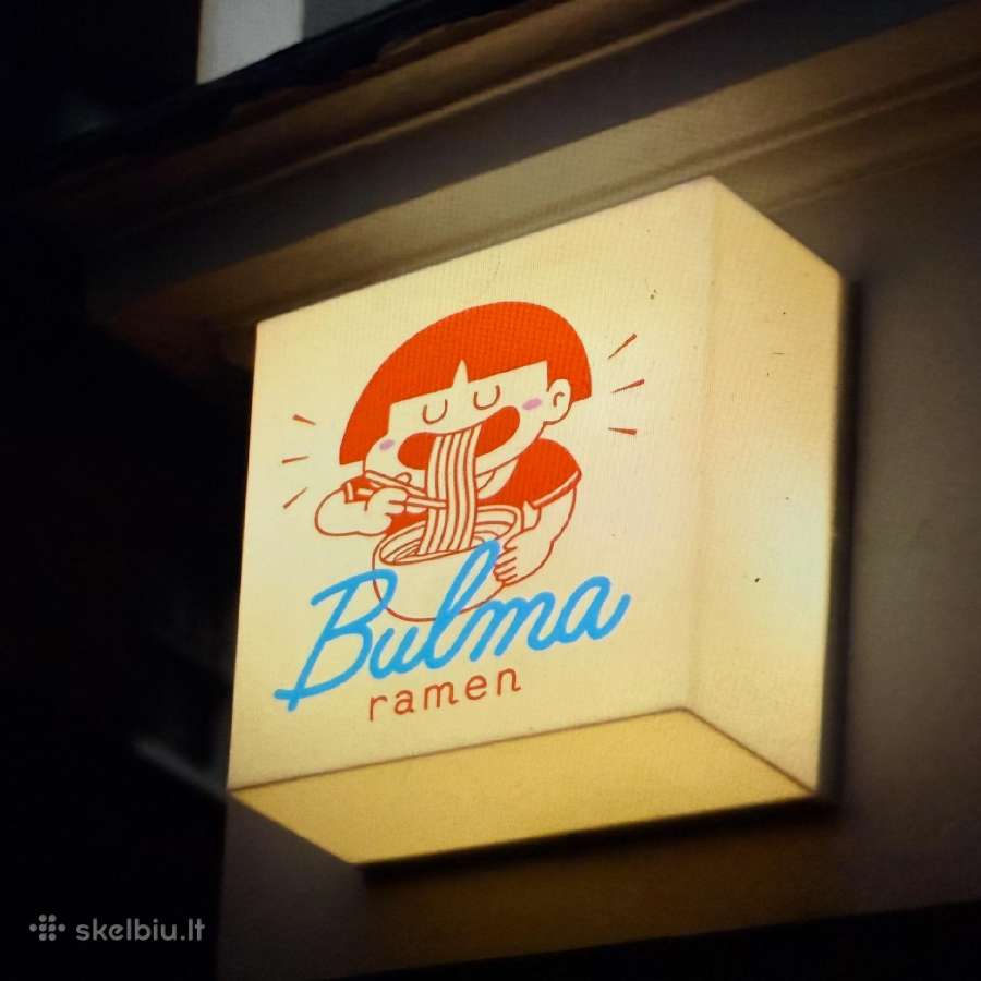 Restoranų verslas Teatro aikštėje
