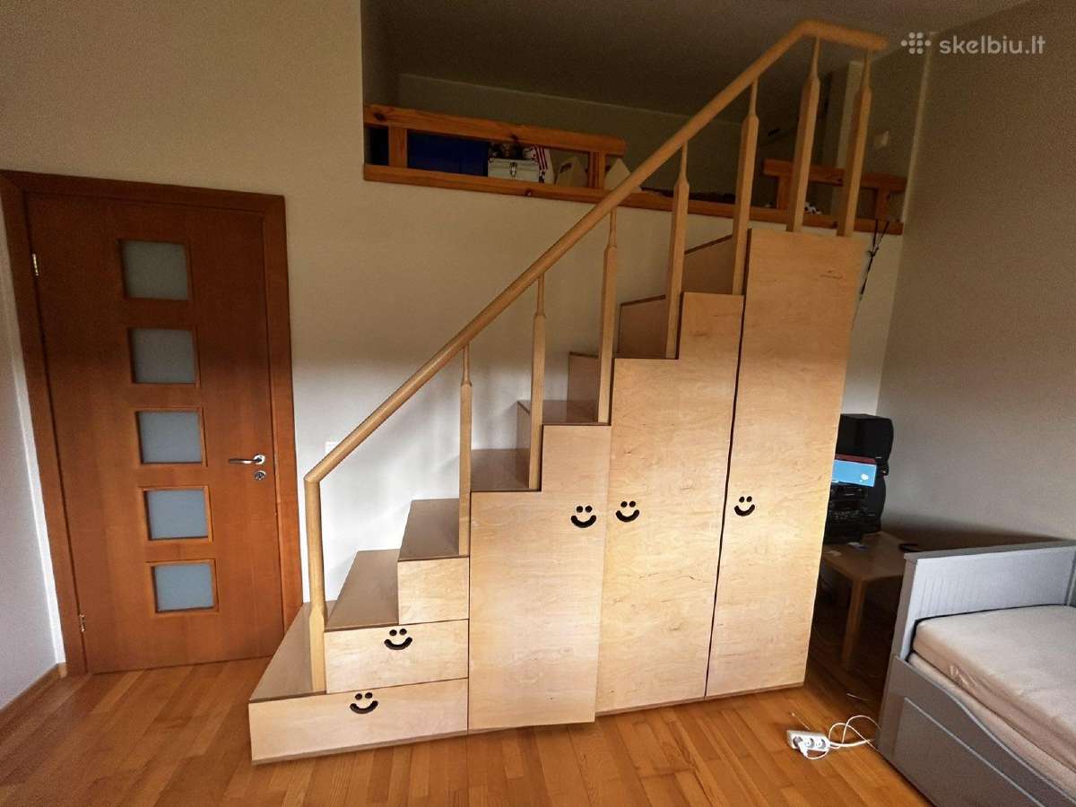 Drabužių spinta kokybiška nestandartinė