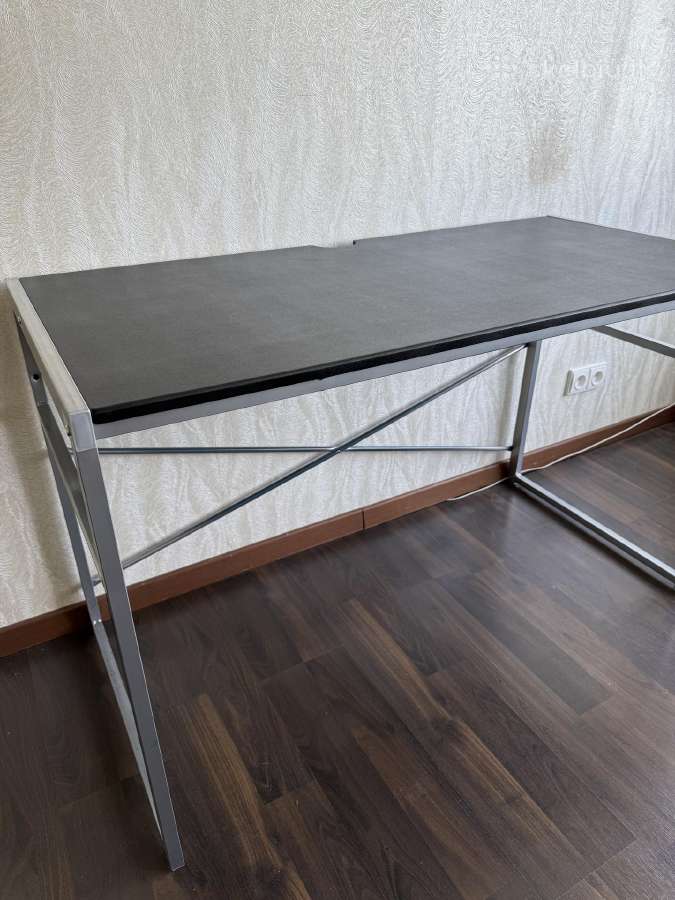 Rašomasis stalas