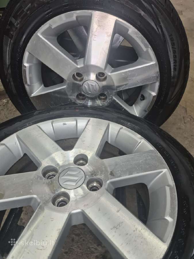 Suzuki r15 diskai su vasarinem gerom padangom