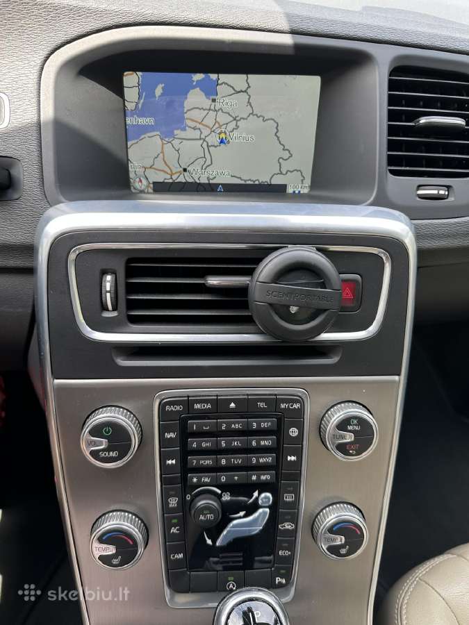 Volvo V60 - nuotraukos Nr. 15