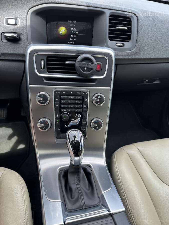 Volvo V60 - nuotraukos Nr. 14