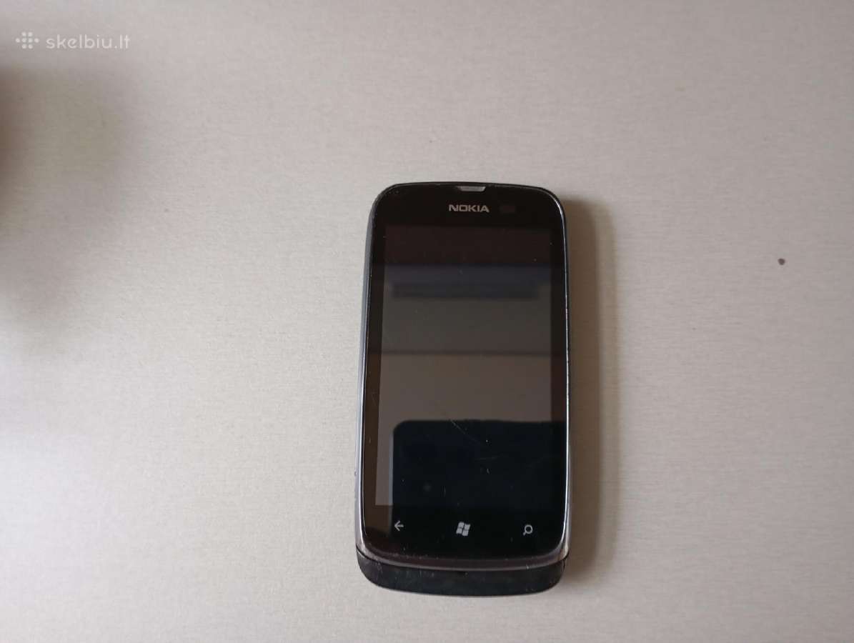 Nokia 610