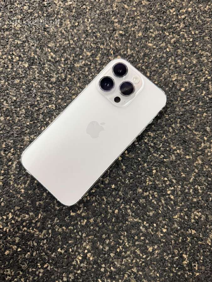 Visiškai naujas iPhone 14 pro