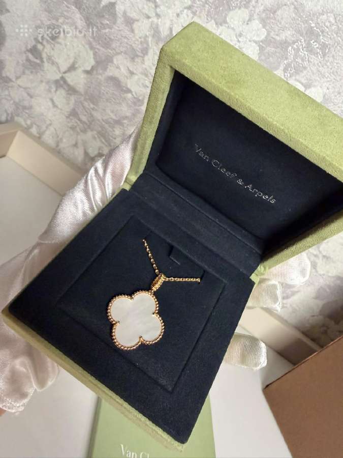 Van Cleef & Arpels Magic Alhambra ilgi vėriniai