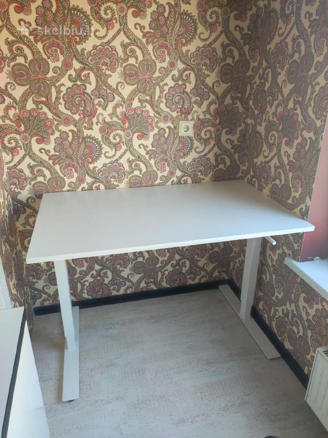 Mechaninis pakeliamas rašomasis Ikea stalas - nuotraukos Nr. 4