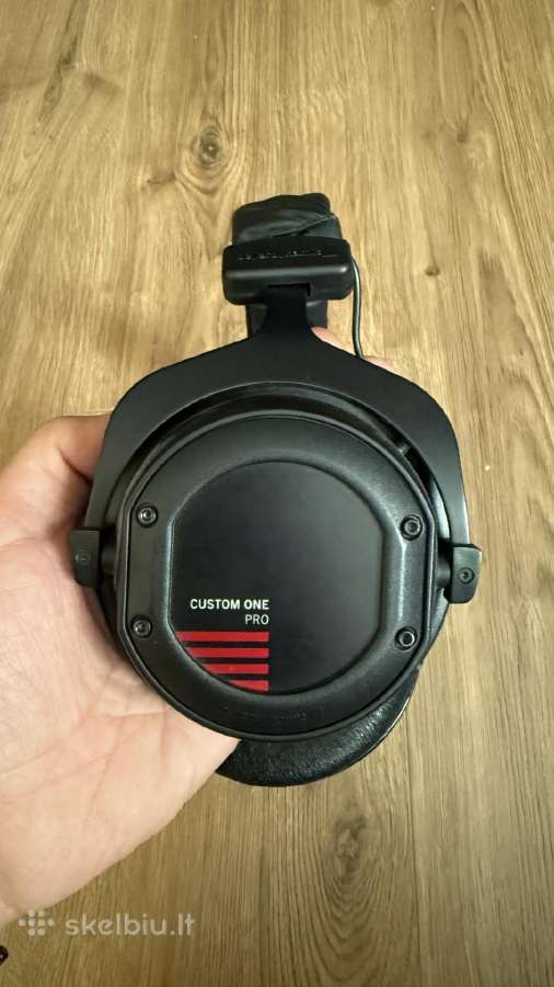 Beyerdynamic Custom One Pro
