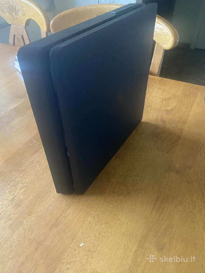 Ps4 slim + 4 žaidimai - nuotraukos Nr. 2