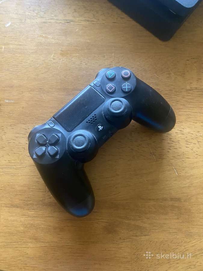 Ps4 slim + 4 žaidimai - nuotraukos Nr. 3