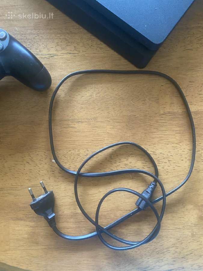 Ps4 slim + 4 žaidimai - nuotraukos Nr. 4