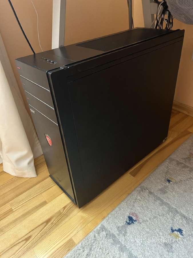 Žaidimų kompiuteris Rx 5700 XT i7-7700 16gb RAM