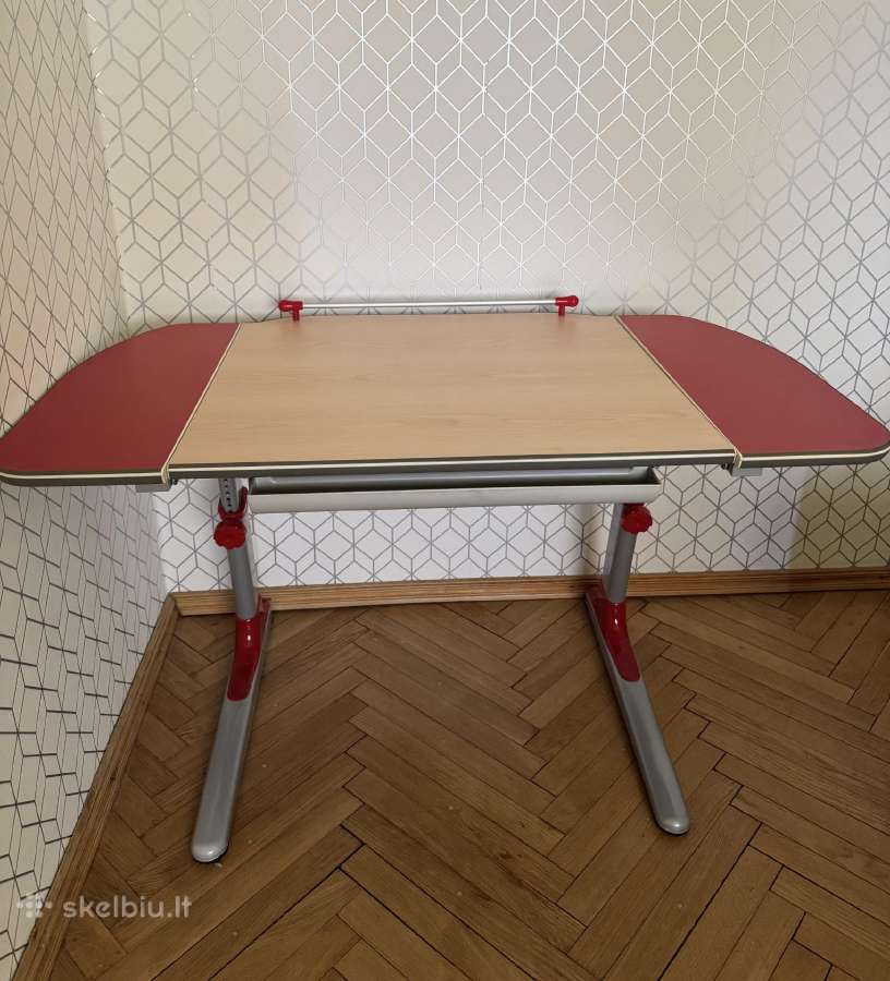 Ergonominis augantis stalas Mayer su stalčiumi