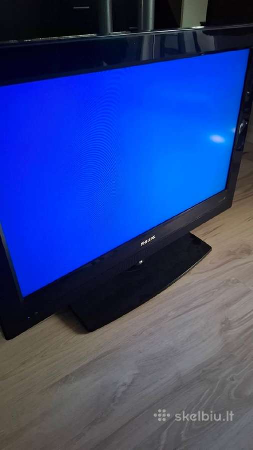 Parduodu veikianti TV su pulteliu 82 cm istrizaine